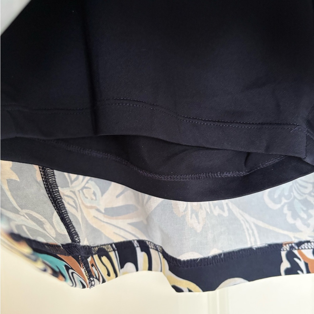 Chico’s Patterned Skort Size 2.5 - image 2